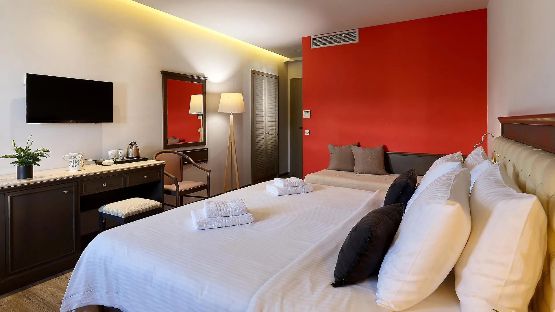 Castello City Hotel Heraklion  4*, Heraklion (Crete) Greece